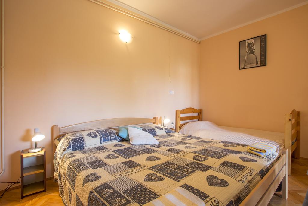 Guest House Nada 392 Pula Extérieur photo