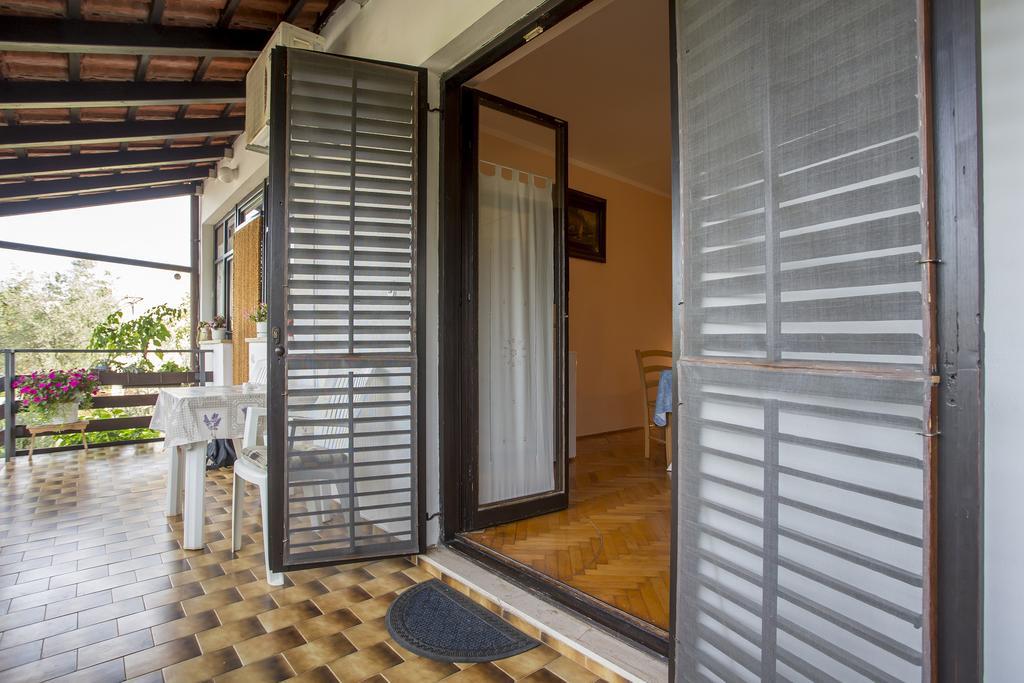 Guest House Nada 392 Pula Extérieur photo